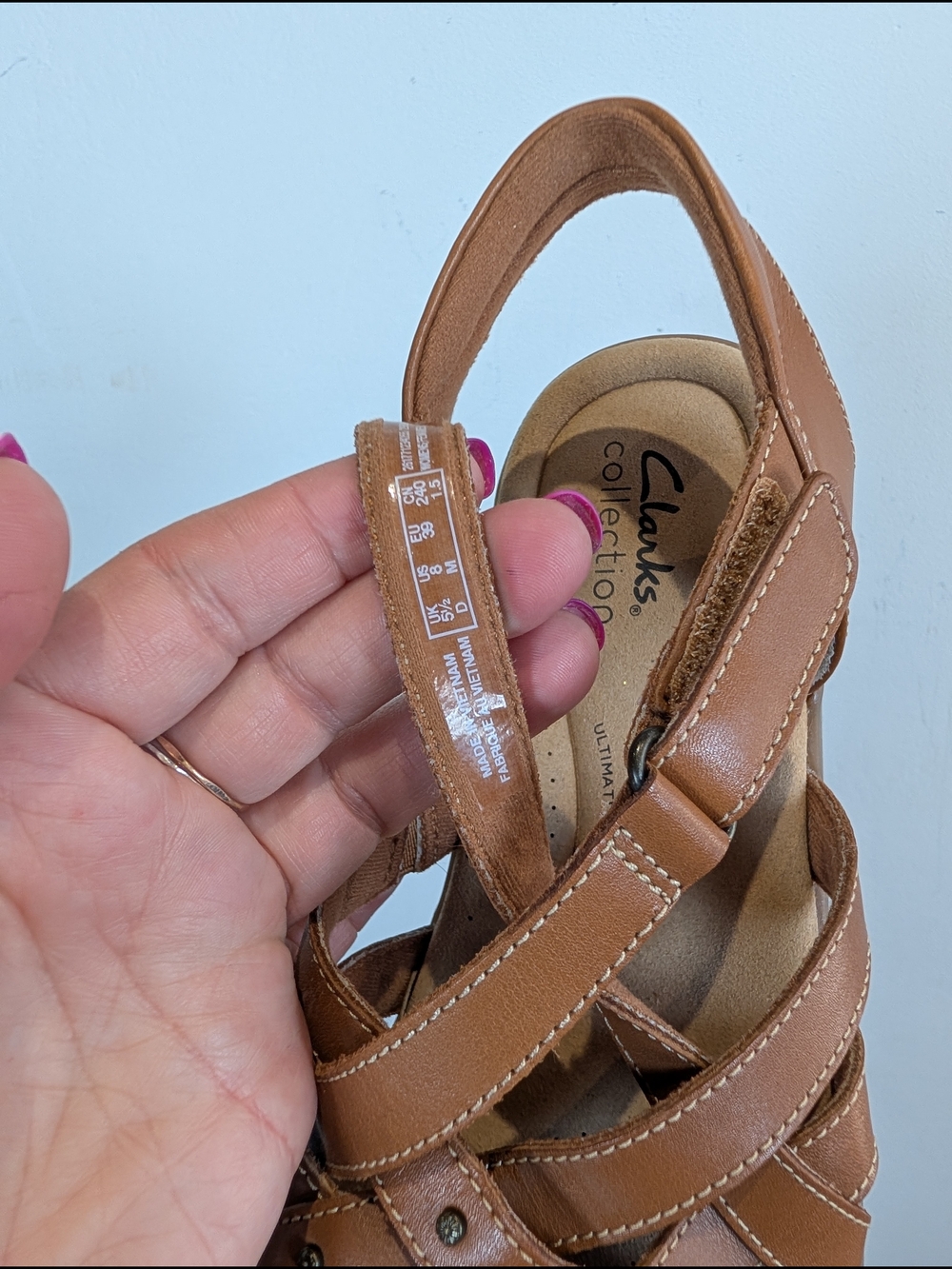 Clarks Elizabelle Sea Sandals, Size 8 - Picture 4 of 6